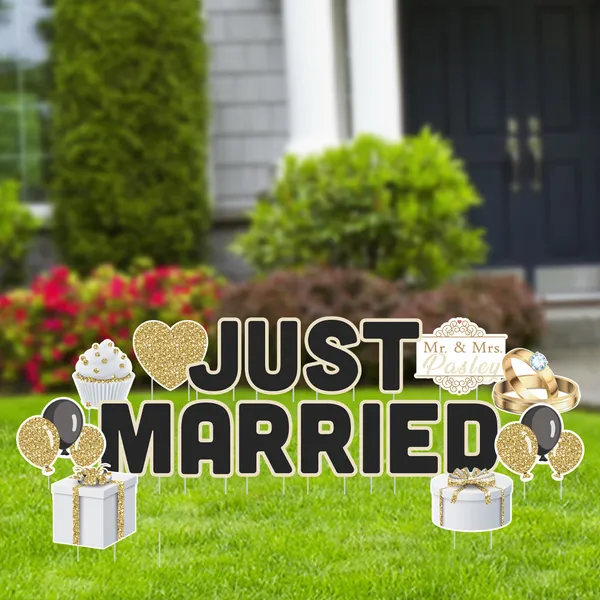 Custom just married yard letter signs and props for wedding lawn decorations