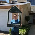 House Shaped Frame - Social Cutouts