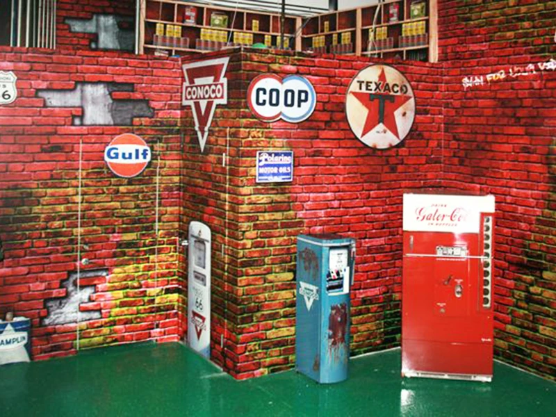 Wall Vinyl (2611) 3