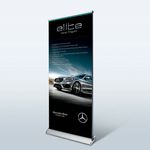 De-Luxe-Retractable Banner Stand_1