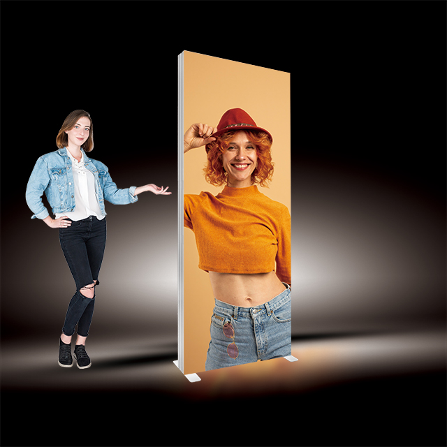 https://d2ngzhadqk6uhe.cloudfront.net/ydpusaonp/images/product/3_3ft_PVC_seg_lightbox.jpg